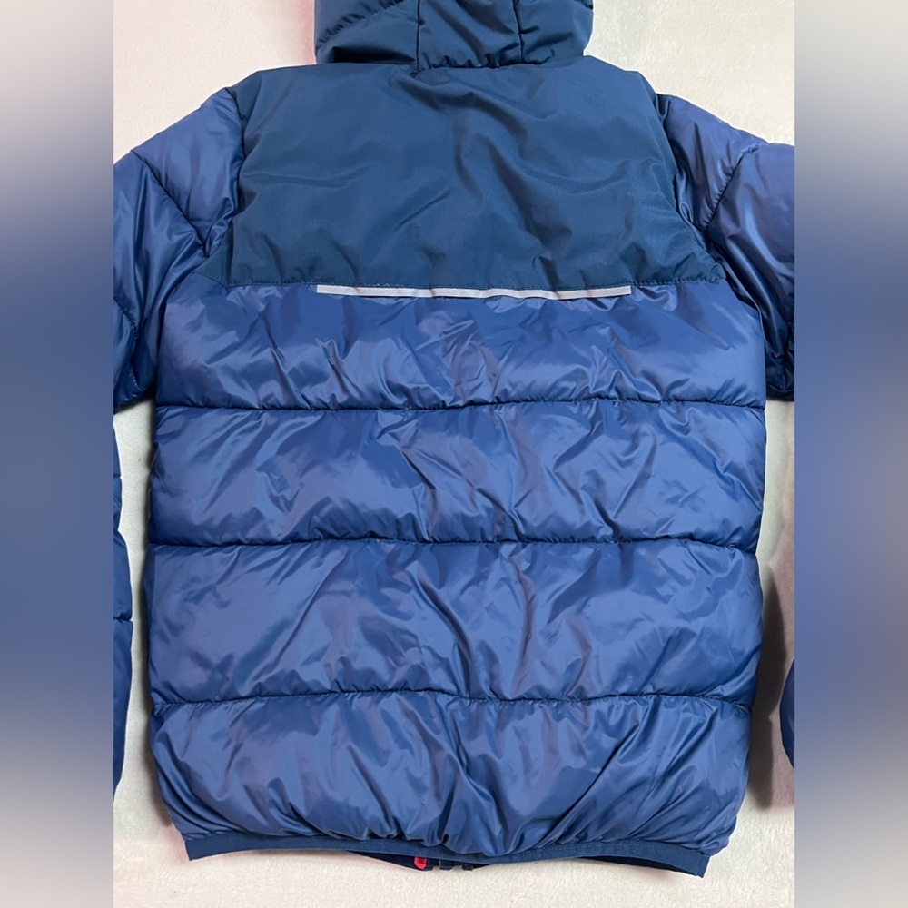Lolë Boys Outdoor Puffer Jacket Size 10/12 - Picture 6 of 8